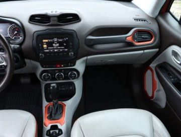 Jeep Renegade SUV 1.4 MultiAir 170KM 2015 Jeep Renegade 1.4 MultiAir, Salon Polska, zdjęcie 7