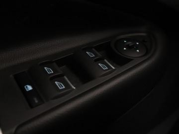 Ford Kuga II SUV Facelifting 2.0 TDCi 150KM 2017 Ford Kuga ST-Line, Bi Xenon, Kamera, Navi,, zdjęcie 33