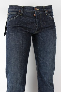 LEE CHASE RELAXED TAPERED SPODNIE JEANSY W30 L32