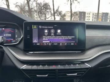 Skoda Octavia IV RS Kombi 2.0 TDI SCR 200KM 2022 Skoda Octavia RS 2.0TDI 200KM, Hak, HEAD-UP, Matri, zdjęcie 18