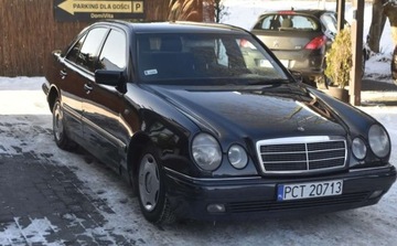 Mercedes Klasa E W210 1998 Mercedes-Benz Klasa E Mercedes-Benz Klasa E 250 TD Elegance 2.5 Diesel, zdjęcie 2