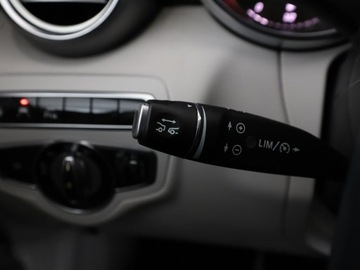 Mercedes Klasa C W205 Limuzyna 180 156KM 2014 Mercedes C 180 automat półskóra jane wnętrze, zdjęcie 32