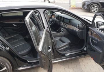 Mercedes Klasa E W213 2021 Mercedes E300de 306ps Lift Exclusive ACC hak Drive Pilot Blis Webasto Skóra, zdjęcie 22