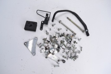 Śruby stelaż wypełnienie YAMAHA YS 125 17-21