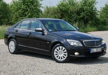 Mercedes Klasa C W204 2008 Mercedes-Benz Klasa C Mercedes-Benz Klasa C 1.8 Benzyna 183KM, zdjęcie 2
