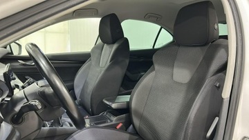 Skoda Octavia IV Liftback 1.5 TSI EVO 150KM 2021 Škoda Octavia Skoda Octavia 1.5 TSI ACT Ambition, zdjęcie 9