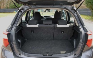 Toyota Yaris III Hatchback 5d Facelifting 2017 1.0 VVT-i 72KM 2019 Toyota Yaris GWARANCJA, 1. Rej. 2020r, Benzyna, Asystent pasa, Swietnie ut, zdjęcie 12