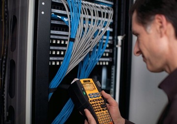 Принтер этикеток DYMO RHINO 4200 + лента