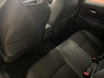 Toyota Corolla XII TS Kombi Facelifting 1.8 Hybrid 140KM 2023 Toyota Corolla 1.8 Hybrid GR Sport Dynamic Seria E, zdjęcie 10