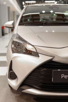 Toyota Yaris III Hatchback 5d Facelifting 2017 1.5 Dual VVT-iE 111KM 2017 Toyota Yaris 1.5 Active 1.5 BenzynaLPG 111KM, zdjęcie 18