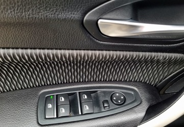 BMW Seria 1 F20-F21 Hatchback 5d Facelifting 2015 116i 109KM 2017 BMW Seria 1 116i 1,5 109KM Benzyna 6-Biegow Serwis 1.5 Benzyna 109KM, zdjęcie 32