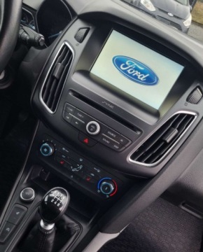 Ford Focus III Kombi Facelifting 1.5 TDCi 120KM 2016 Ford Focus 1,5 120 KM Zarejestrowany PL Nowy Rozrzad 1.5 Diesel, zdjęcie 12