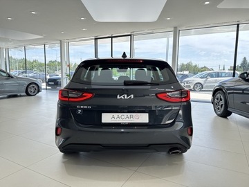 Kia Ceed III Hatchback Facelifting  1.5 T-GDI 160KM 2023 Kia Ceed M, Kamera cofania, 1właściciel, Salon Pol, zdjęcie 2