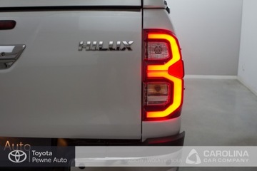 Toyota Hilux VIII Podwójna kabina Facelifting 2.8 D-4D 204KM 2021 Toyota Hilux 2.8 D-4D Double Cab SR5 4x4 aut Zabud, zdjęcie 18