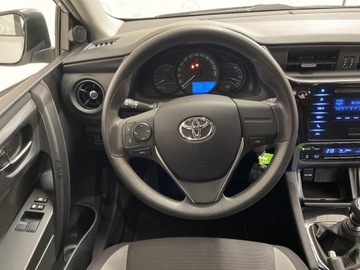 Toyota Auris II Hatchback 5d Facelifting 1.33 Dual VVT-i 99KM 2017 Toyota Auris 1.33 VVT-i Active II (2012-) Toyota A, zdjęcie 11