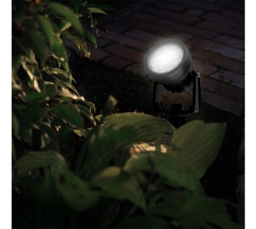 3 светодиодных садовых прожектора с шипами на солнечной батарее IP65