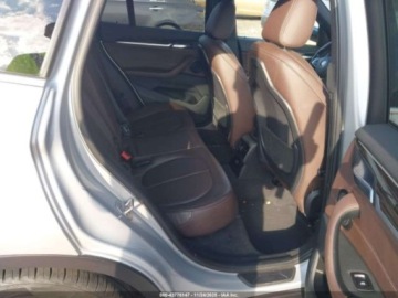 BMW X1 F48 2017 BMW X1 2017 BMW X1 XDRIVE28I 2.0 Benzyna 228KM, zdjęcie 13