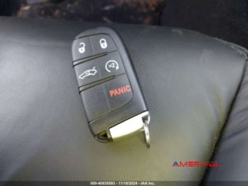 Chrysler 300C II 2021 Chrysler 300 2021 r., 3,6 L 4x4 3.6 Benzyna 292KM, zdjęcie 12