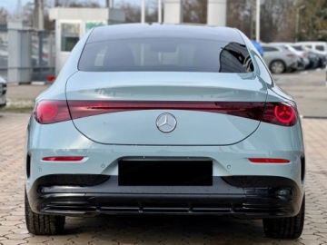 Mercedes CLA C118/X118 2025 MERCEDES-BENZ CLA 200 AMG Line Sedan 1.5 (163KM) 2025, zdjęcie 2