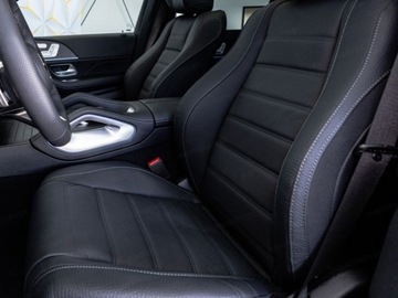 Mercedes GLS X167 SUV Facelifting 3.0 450d 367KM 2025 MERCEDES-BENZ GLS 450 d 4-MATIC AMG Line 3.0 (367KM) 2025, zdjęcie 3