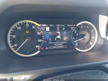 Land Rover Defender IV (L663) 2023 Land Rover Defender 130 X-Dynamic Se 2023 3.0l 3.0 Benzyna 395KM, zdjęcie 10