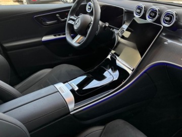 Mercedes GLC C254/X254 Coupe 2.0 220d 197KM 2026 MERCEDES-BENZ GLC 220 d 4-Matic AMG Line 2.0 (197KM) 2026, zdjęcie 8