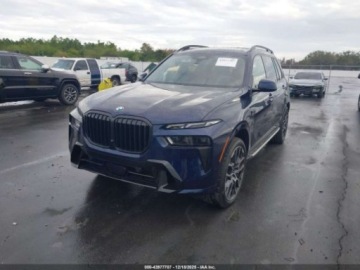 BMW X7 2025 BMW X7 xDrive40i 2025 3.0 Benzyna 375KM, zdjęcie 1