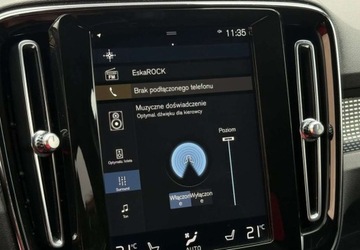 Volvo XC40 Crossover 2.0 T5 247KM 2018 Volvo XC 40 Salon PL FV23 RDesign Panorama Martwe Pole CarPlay AndroidAuto, zdjęcie 18