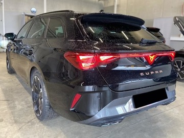 Cupra Leon II 2025 CUPRA Leon 1.5 eTSI mHEV DSG Combi 150KM 2025, zdjęcie 1