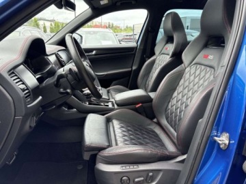 Skoda Kodiaq I RS Facelifting 2.0 TSI 245KM 2023 Skoda Kodiaq RS 4x4 LED Matrix WEBASTO HAK ACC DCC Ambiente, zdjęcie 2