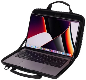 Thule Gauntlet 4 MacBook Pro Attaché TGAE-2358 Комната