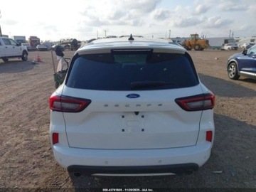 Ford Escape III 2023 Ford Escape st-line, 2023r., 1.5L 1.5 Benzyna 180KM, zdjęcie 7