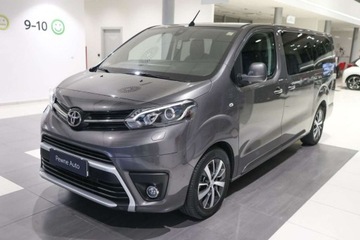 Toyota 2022 Toyota Proace Verso Verso 2.0 D4-D Long Family Aut. 2.0 Diesel 177KM, zdjęcie 19