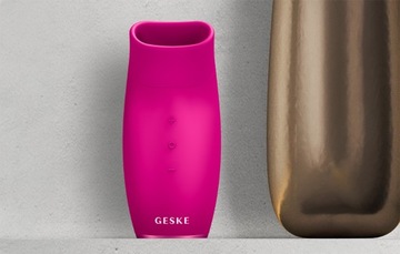 МНОГОФУНКЦИОНАЛЬНОЕ ПРОСВЕТЛЕНИЕ И УЛУЧШИТЕЛЬ ДЛЯ ГУБ GESKE 6 В 1, НАНЕСЕНИЕ 2 НАКЛАДКИ