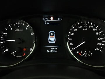 Nissan Qashqai II Crossover 1.6 DIG-T 163KM 2015 Nissan Qashqai panorama 163KM navi kamera360, zdjęcie 21