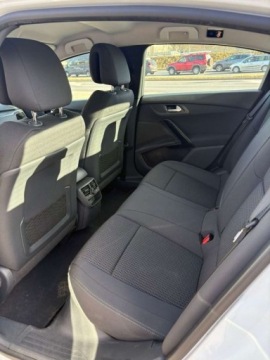 Peugeot 508 I SW Facelifting 1.6 e-THP 165KM 2016 Peugeot 508 Sedan 1.6 Benzyna 165 KM Active LED NAVI SALON PL 1.6, zdjęcie 18