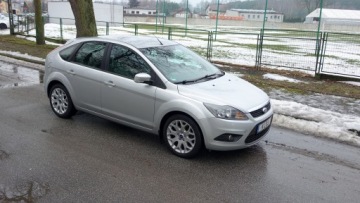 Ford Focus II Hatchback 5d 1.6 Duratec Ti-VCT 115KM 2009 .. .. Grzane szyby przód i tył .. Książka serwisowa .. Klimatyzacja .., zdjęcie 36