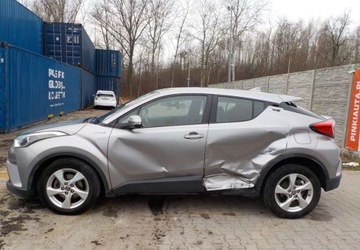 Toyota C-HR I Crossover 1.8 Hybrid 122KM 2017 Toyota C-HR Okazja 1.8 Hybryda 122KM, zdjęcie 6