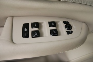 Volvo XC90 II SUV 2.0 T8 Twin Engine 390KM 2019 Volvo XC90 2.0 T8 AUT AWD - plug-in, zdjęcie 23