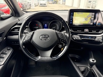 Toyota C-HR I Crossover 1.2L Turbo 116KM 2016 Toyota C-HR 1.2 T GPF Premium 1.2 T Premium, zdjęcie 11