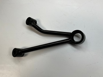 KTM 690 DUKE 12 - Крепление кронштейна Крепление глушителя