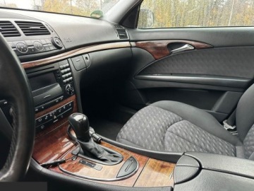 Mercedes Klasa E W211 Kombi S211 1.8 (200 Kompressor) 163KM 2004 Mercedes Klasa E 200 Kompressor Automatik Classic1.8 benz 163KM 2004r, zdjęcie 21