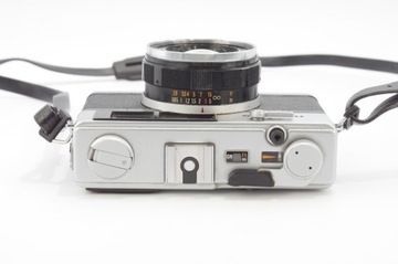 OLYMPUS 35 DC – идеален для фотографии