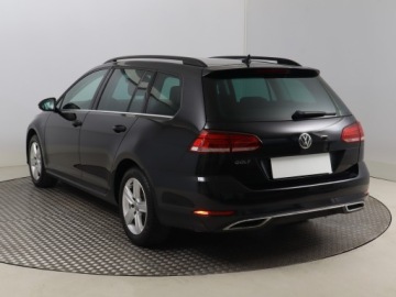 Volkswagen Golf VIII Variant 1.5 eTSI 150KM 2020 VW Golf 1.5 TSI, Salon Polska, Automat, Navi, zdjęcie 3