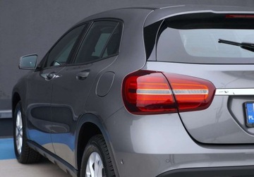 Mercedes GLA I Off-roader 1.6 180 122KM 2017 Mercedes-Benz GLA LIFT 180 Benzyna 122HP Automat Kamera II.wlasciciel GWAR, zdjęcie 32