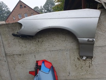 BLATNÍK LEVÝ PŘEDNÍ OPEL OMEGA B STŘÍBRNY DO LAKOVÁNÍ FOTO