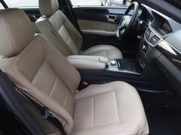 Mercedes Klasa E W212 Limuzyna 350 CDI BlueEFFICIENCY 231KM 2009 Mercedes E E 350 CDI 4MATIC, Salon Polska, 227 KM, zdjęcie 8