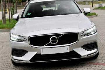 Volvo V60 II  Kombi 2.0 D3 150KM 2020 Volvo V60 2.0 D3 150KM Navi Led Climatronic Pdc, zdjęcie 5