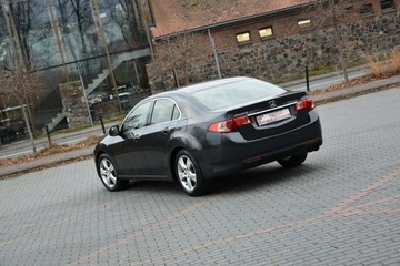 Honda Accord VIII Sedan 2.0 VTEC 156KM 2012 Honda Accord 2.0i-VTEC 156KM Manual X.2012r. Salon, zdjęcie 15