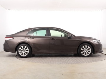 Toyota Camry IX Sedan 2.5 Hybrid Dynamic Force 218KM 2020 Toyota Camry 2.5 Hybrid, Salon Polska, zdjęcie 5